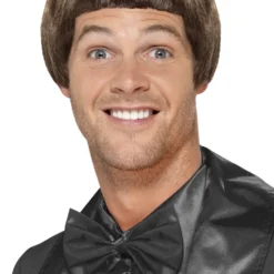90s Bowl Cut Wig (Brown)
